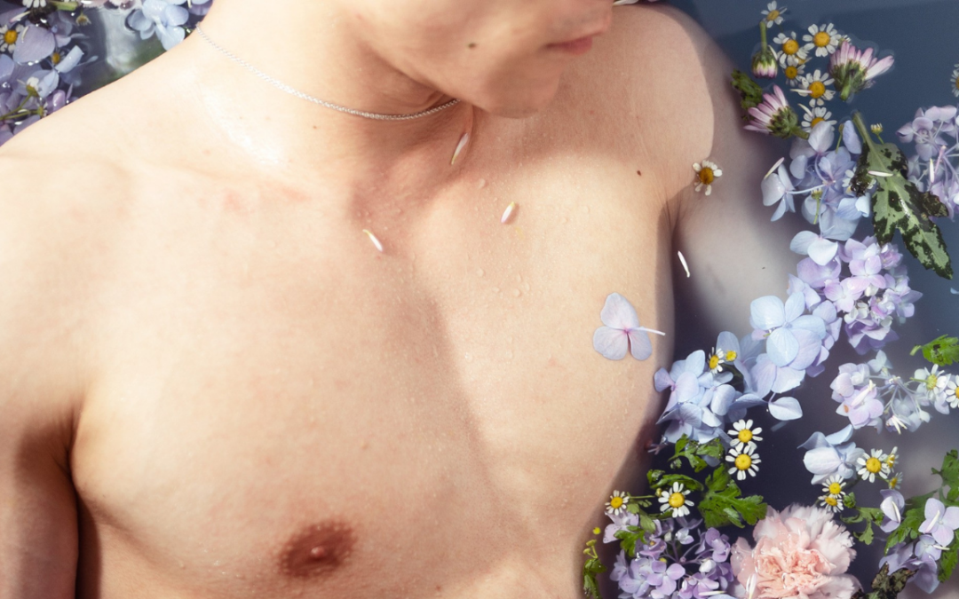 Queerness, Brotherhood, and the Power of Male Connection with Alessandro Rōz